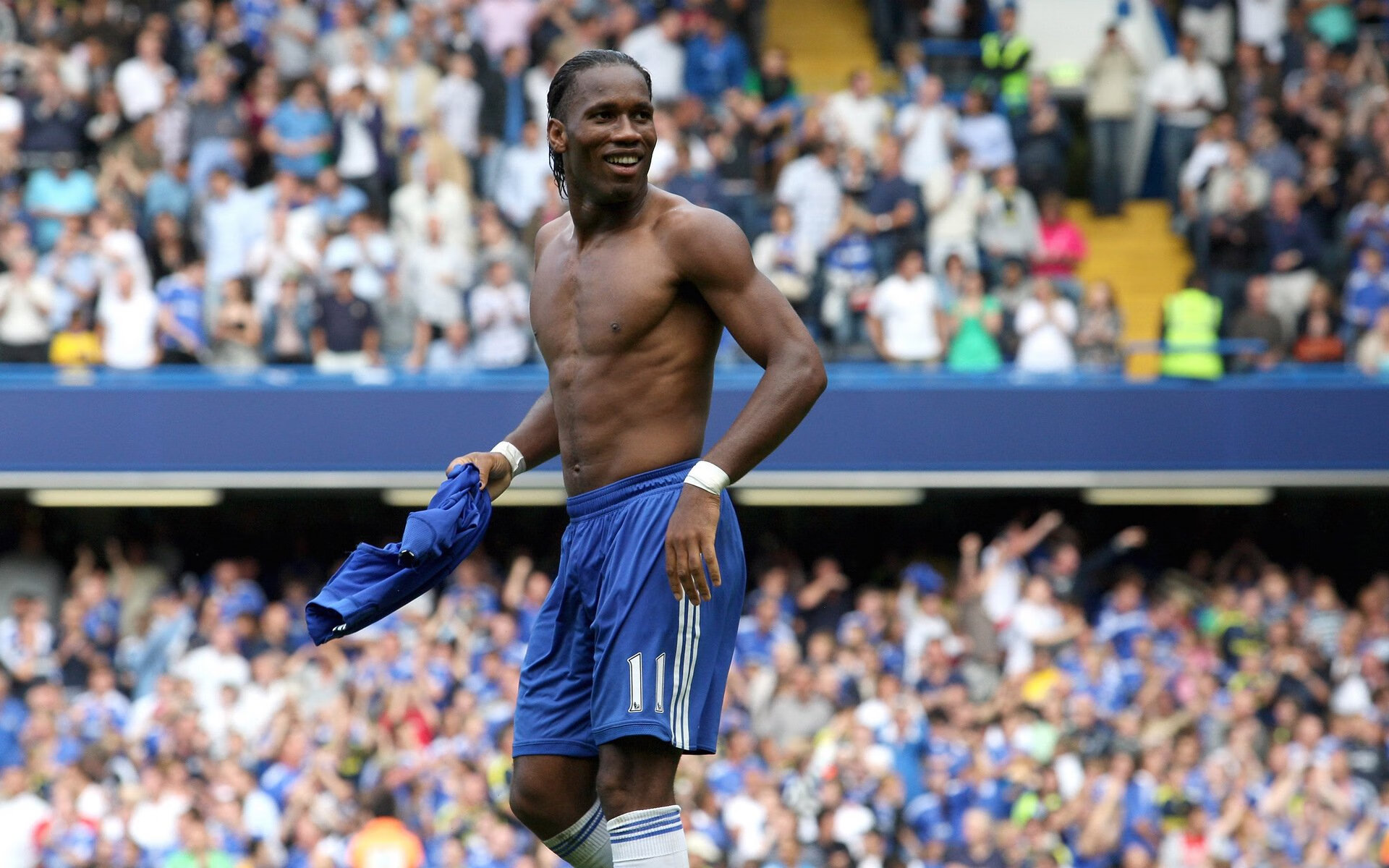 冠军球队球员赛季荣誉展览馆对外开放接受参观,荣耀冠军球员进阶