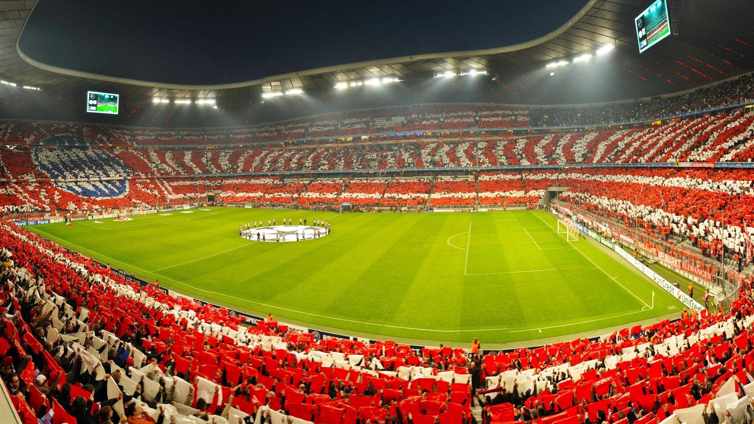 欧洲足球：豪门争夺激烈，冠军悬念再升！，欧洲豪门足球队